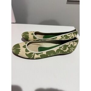 Delman Flats 7.5 M  Green Floral Flats Slip On Cream Floral Leather Sole Lux